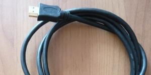 Как подключить телевизор к компьютеру (ноутбуку) с помощью HDMI кабеля?